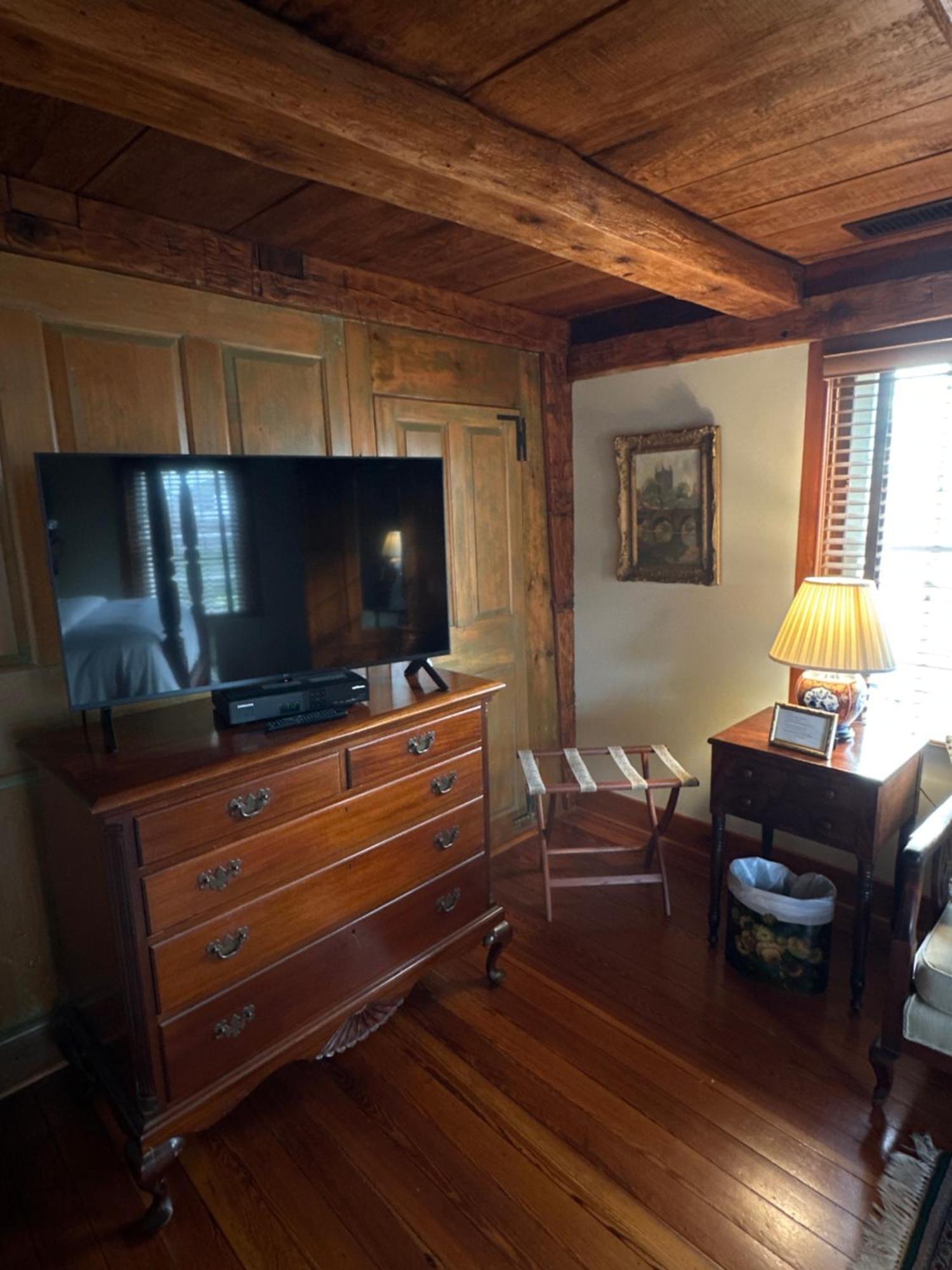 사우스햄튼 The 1708 House B&B 외부 사진